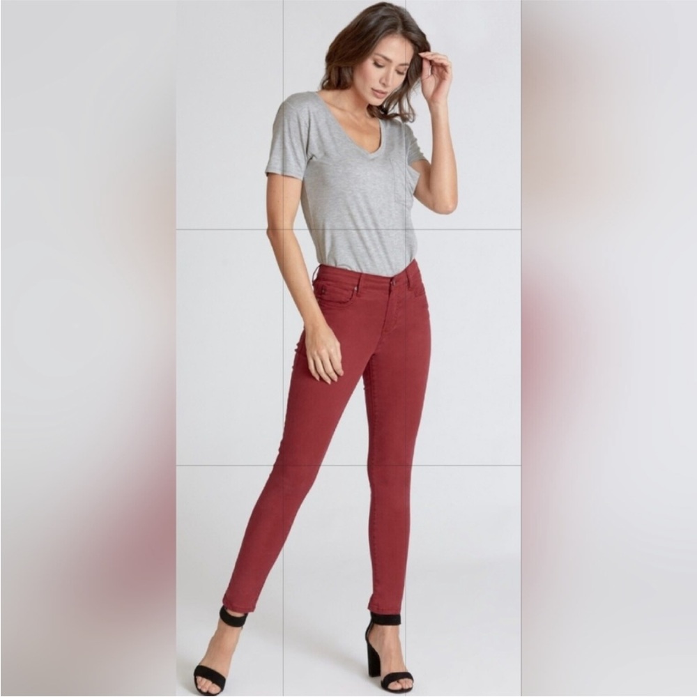 Dear John Gisele High Waisted Maroon Skinny Jeans Size 27